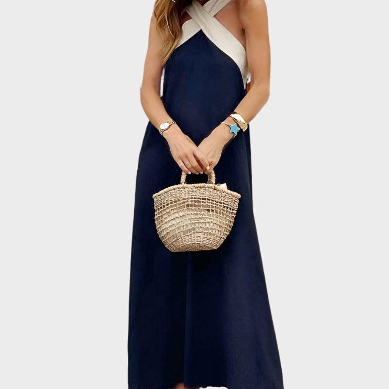 Elegantní Šaty S Otevřeným Zadem A Překříženým Výstřihem