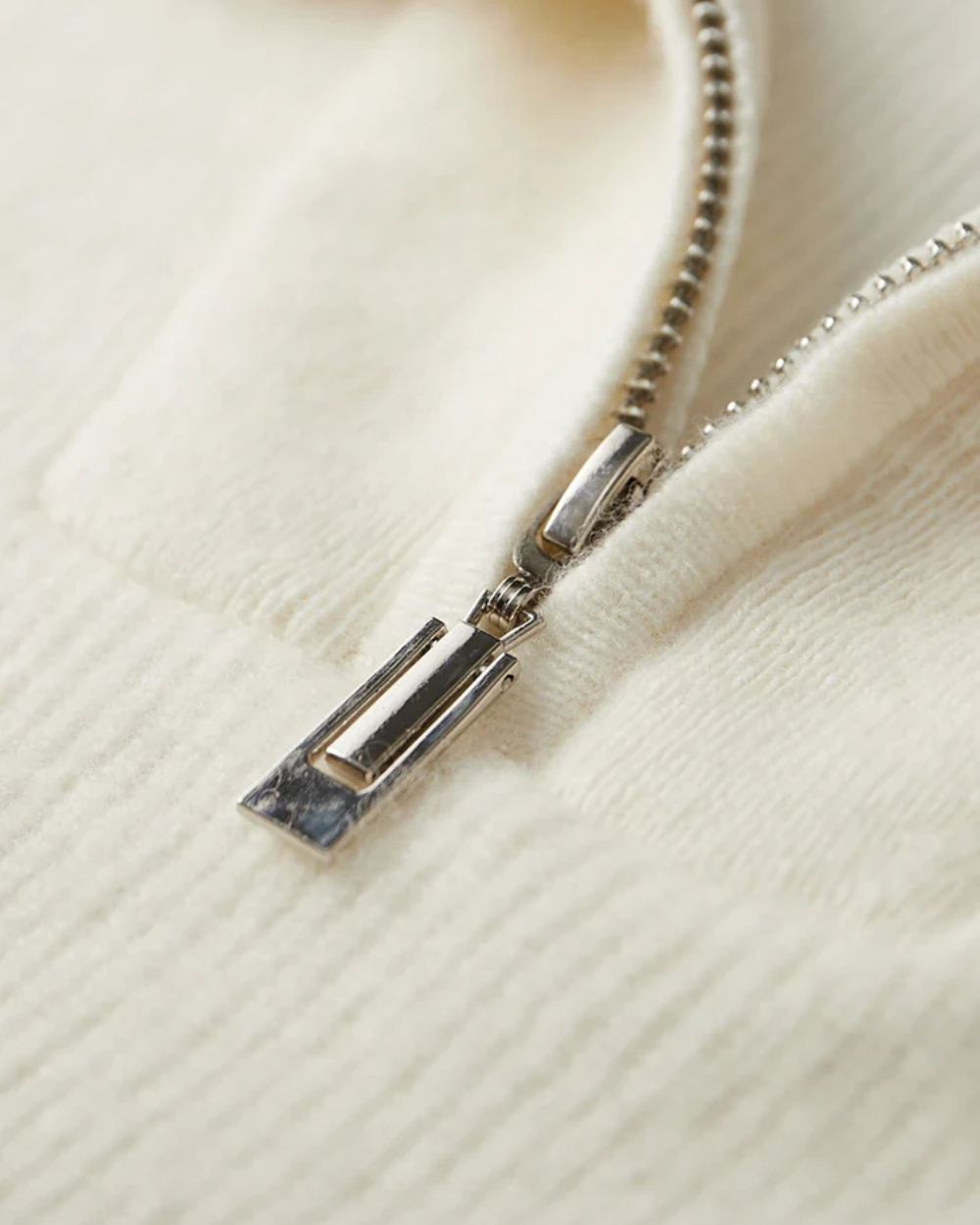 Portofino Cashmere Half Zip Sweater - fotografie 5
