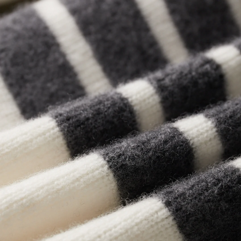 Arezzo Merino Wool Hoodie - fotografie 12