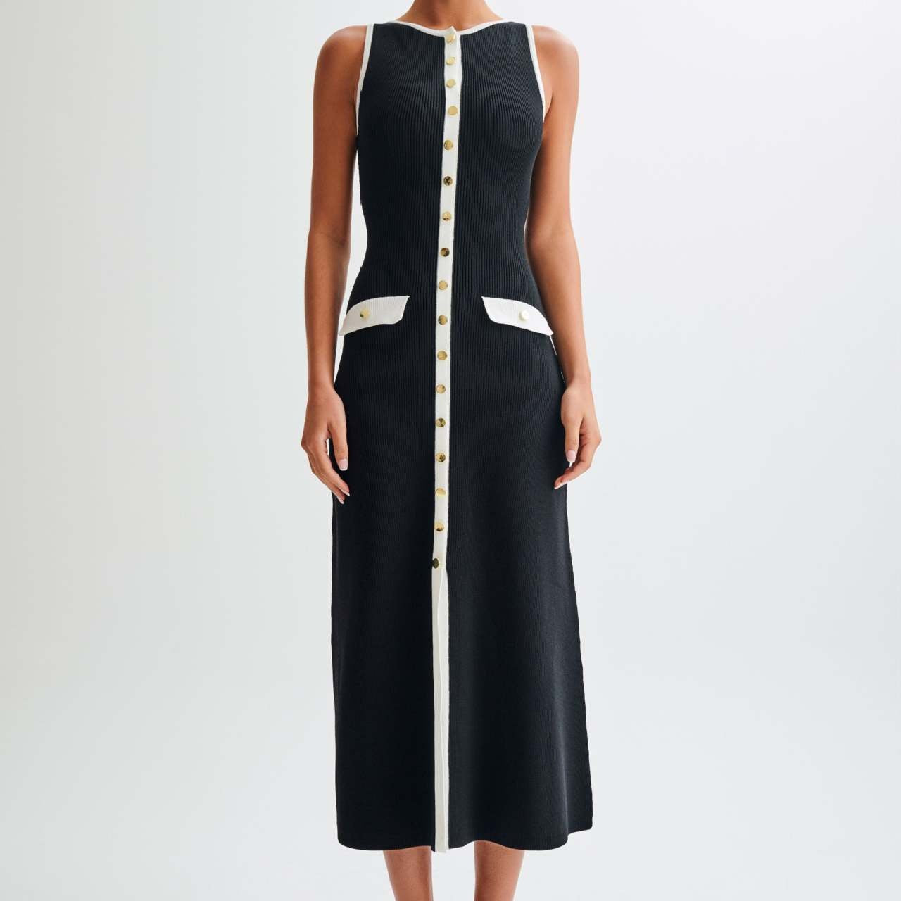 Gabriella Elegantní Pletené Šaty Bez Rukávů S Knoflíky