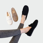 Teplé Slip On Boty Pro Ženy S Elegantním Designem Černé - fotografie 1