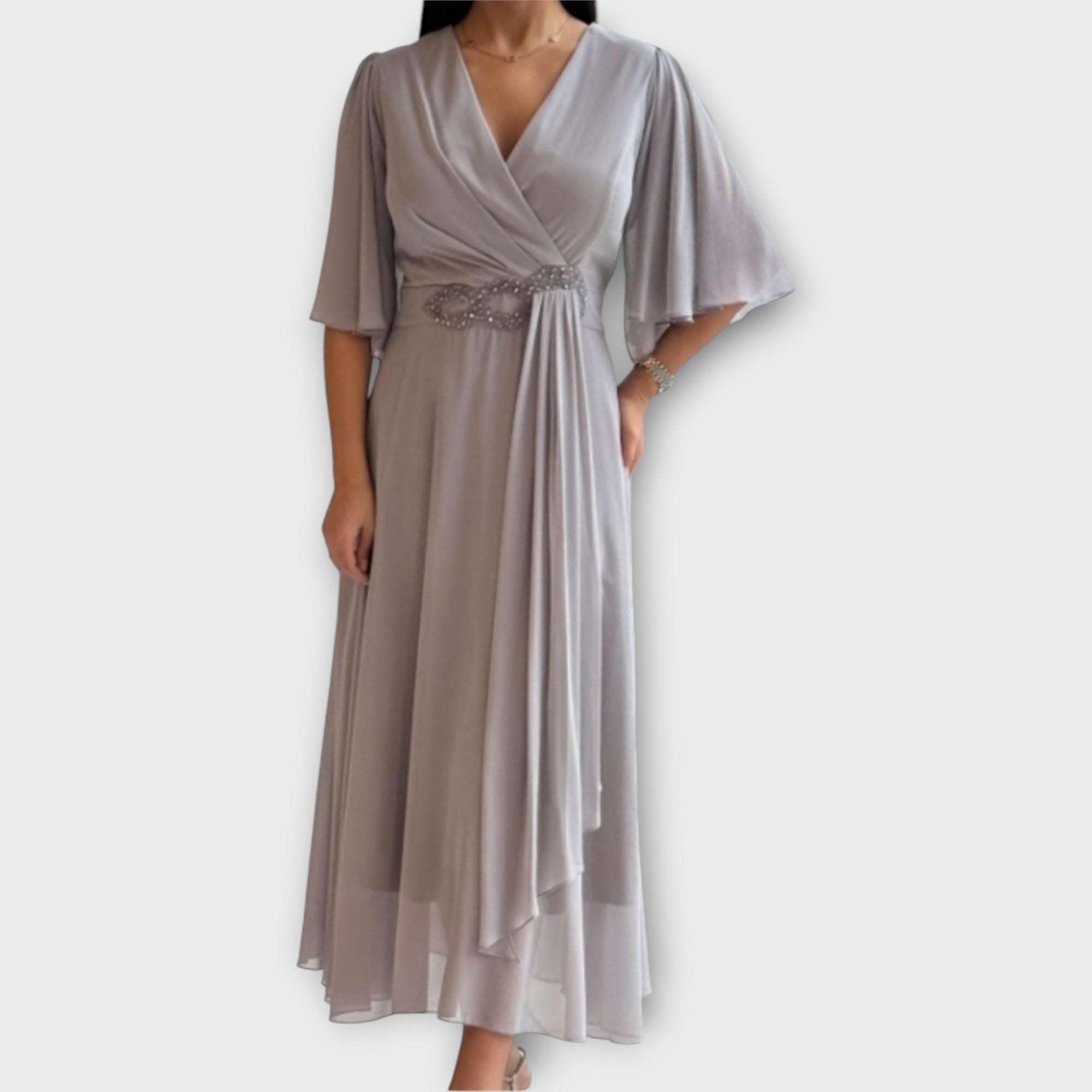 Elegantní Šaty Rafinovaného Designu Pro Každou Příležitost